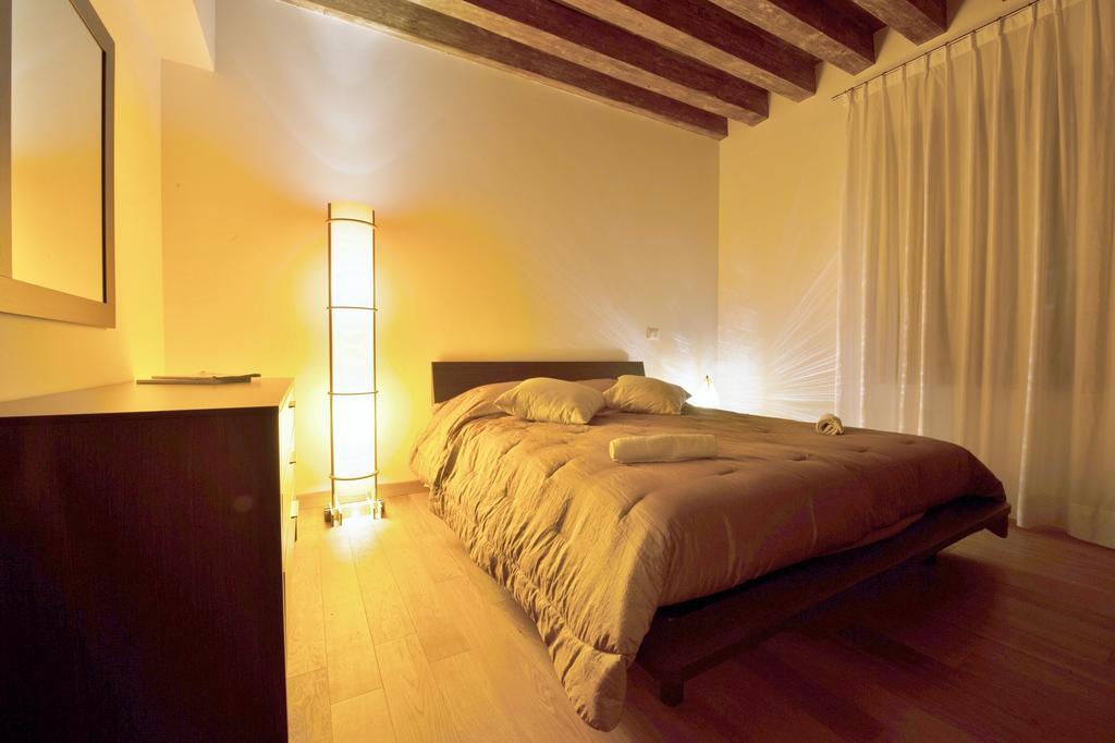 The Lion'S House Apt2 Venesia Ruang foto